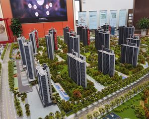 长沙智谷正地铁口空调地暖精装四房中间楼层边户