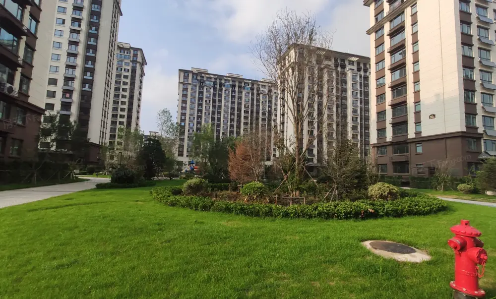 东泰泰和府精装小高层现房一梯一户设计