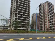 璧山街道 融创0238星尚苑三房78万