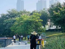 一线江景房 全新精装修4房 东江边 地铁口