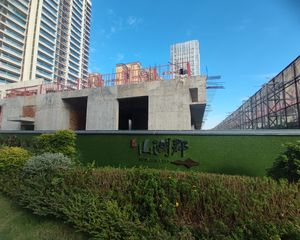 麓谷山湖郡4室1厅南