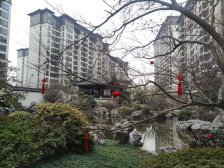 万.达旁,次新房,二次精装修拎包入住,带产权车位,看房方便。