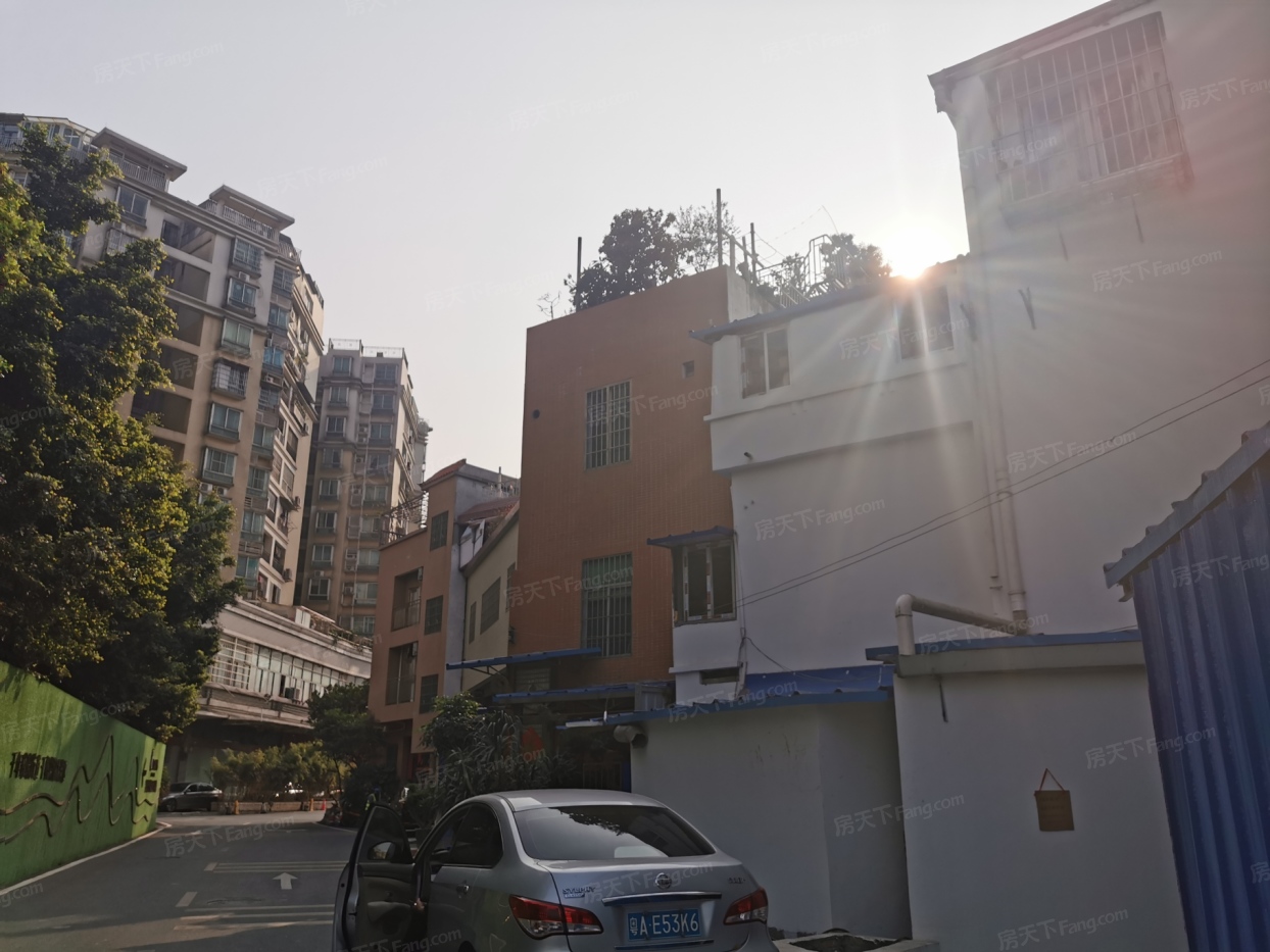 雅居乐天际715周边配套