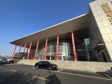 高高在上!室内楼梯直达屋顶拥有70平露台观景烧烤呀