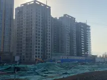 恩泰卓越学府在建工地实景图