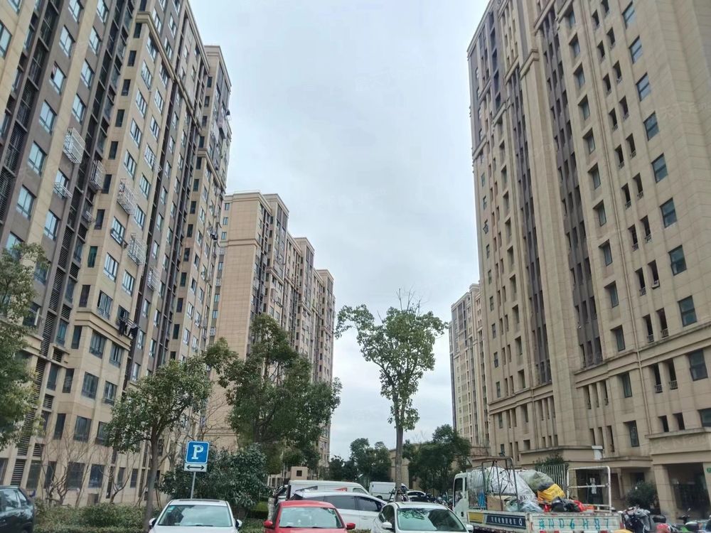 小区相关图