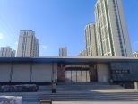 小区东门