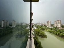 此房手续齐全,格局好,采光好,无遮挡,出行方便