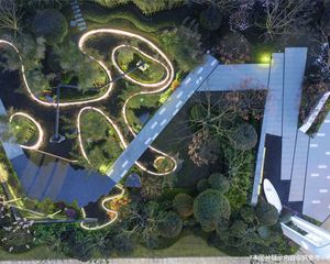 天恒傲云天府4室2厅南