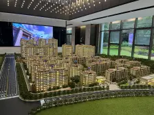 佰和荣筑 4室2厅 南 北