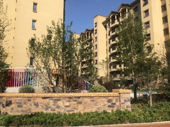 白鹿溪谷实景图