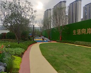 房子满二年,小三室,适合刚需客户,智能化社区。