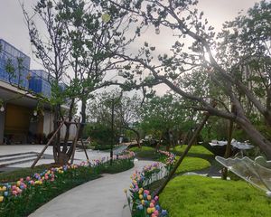 下沉式庭院 配套好 地上露天游泳池 环境好 低密度社区