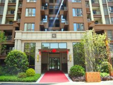 草街街道 北新御龙湾三街区四房75万