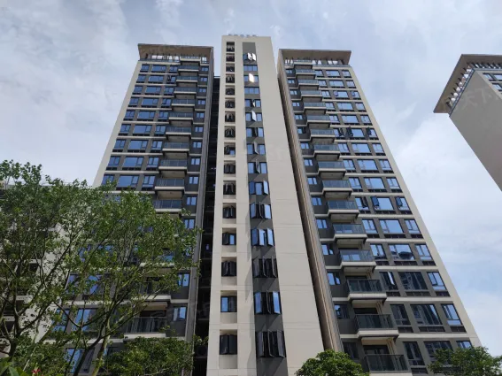 海玥湾怎么样:厨房有点小,但是现在人也.-珠海房天下楼盘点评