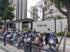 电梯房,南北通透,两房朝南,繁华地段,近地铁,精装修,刚需好房,免增值税