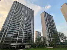 7号线地铁口 明月滨河 113平边户