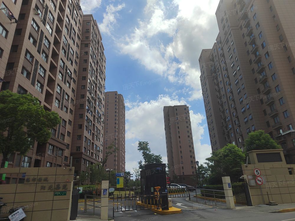 小区相关图