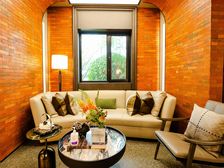 联系我:低价购学府里3-4室特惠价 看描述,102平630萬