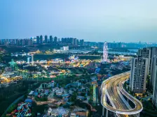 华侨城临崖头排洋房 横厅五房 带大花园 视野开阔