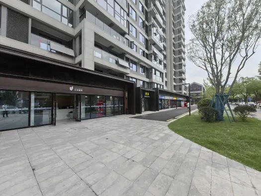 大华锦绣前城商铺实景图