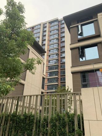四季都会繁星启荣万满芳庭别墅实景图