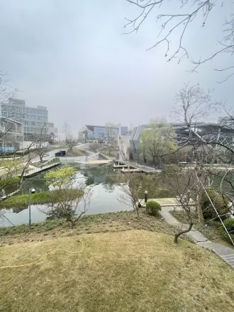 麓湖生态城黑钰岛实景图