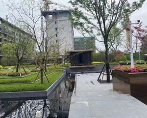 正成万柳墅院4室2厅东南