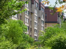 80平米大花园 洋房一楼精装交付 下了四环就到家