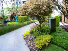 楼层好朝向好,正看中庭,四房毛坯可自由设计装修风格