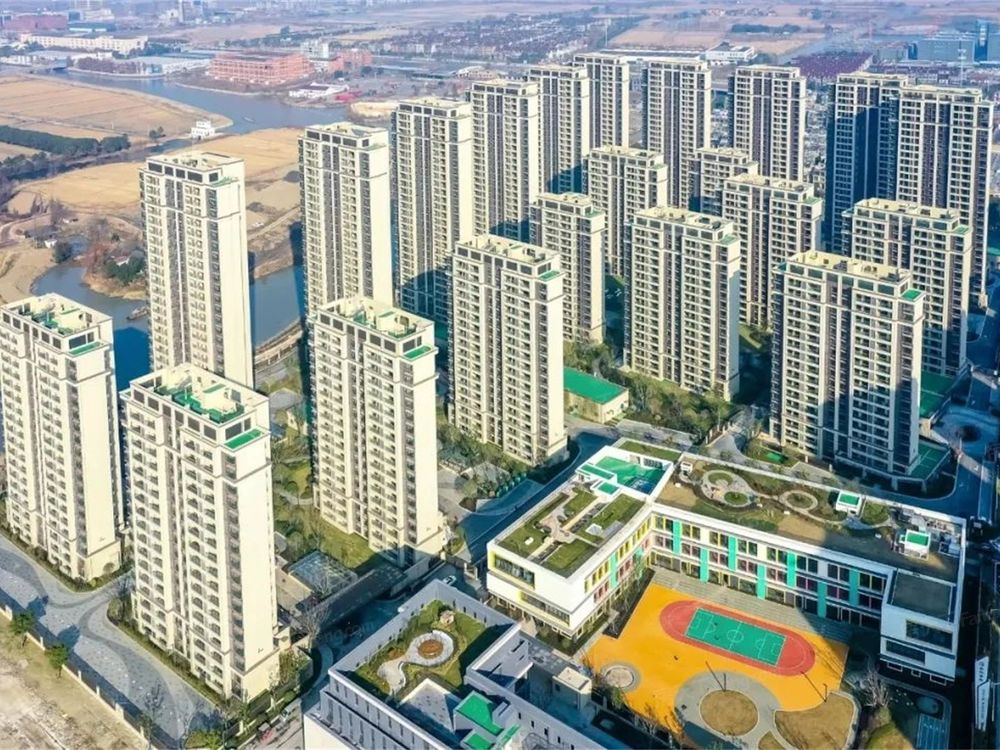 小区相关图