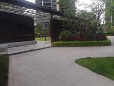 大岭山中海舒适四房出售,大型小区,坐北朝南,