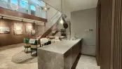 建面145平一楼带院户型样板间图片