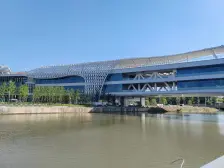 上海长滩,江景房,精装带地暧,随时看房。