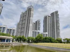 主卧朝南,环境优美,居家装修,诚意出售