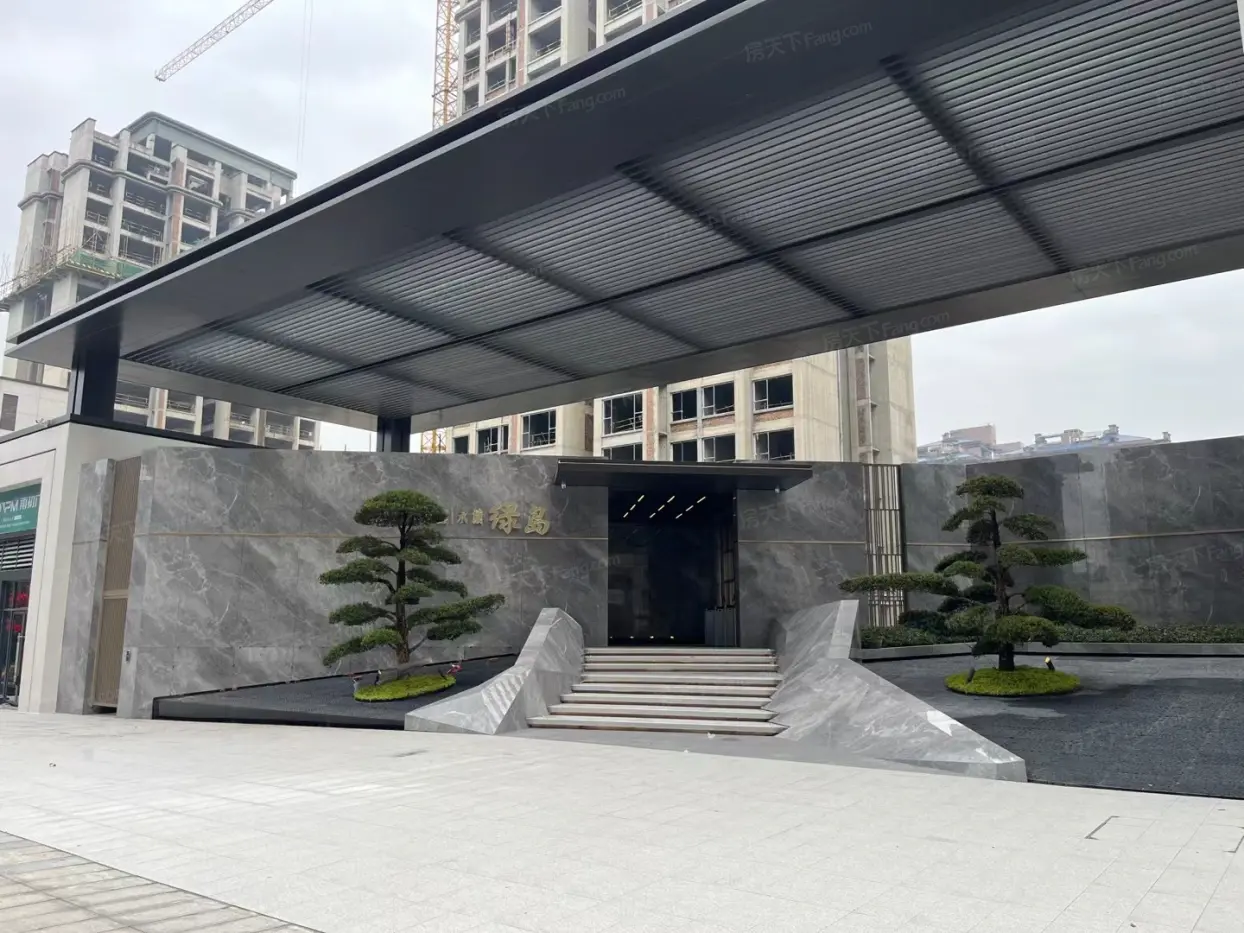 龙鑫永诚绿岛实景图