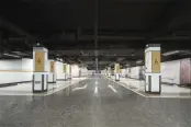 地下车库实拍图