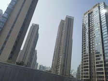 通透周正四房位置优越居住舒适出行便捷
