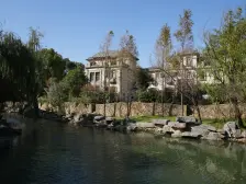 双阳台,高区南北通透,精装保养拎包入住,带产权车位