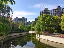 小区前排中芯位置景观视野好装修70万二年多