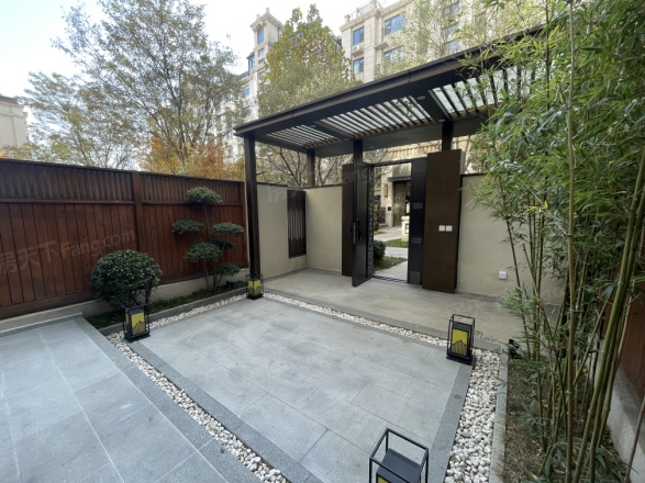 帝王国际商住楼实景图