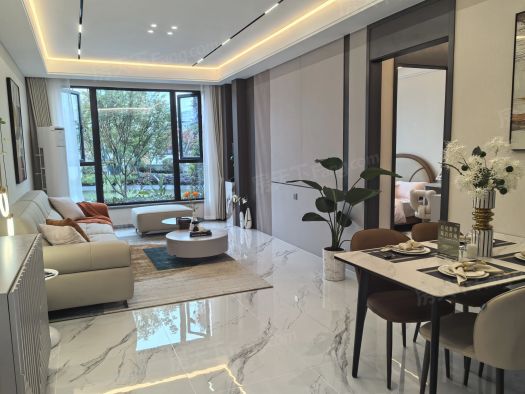 和裕璟澜府样板间