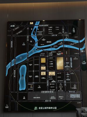 和裕璟澜府交通图