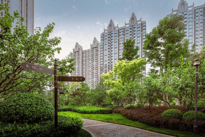 天润香墅湾1号实景图