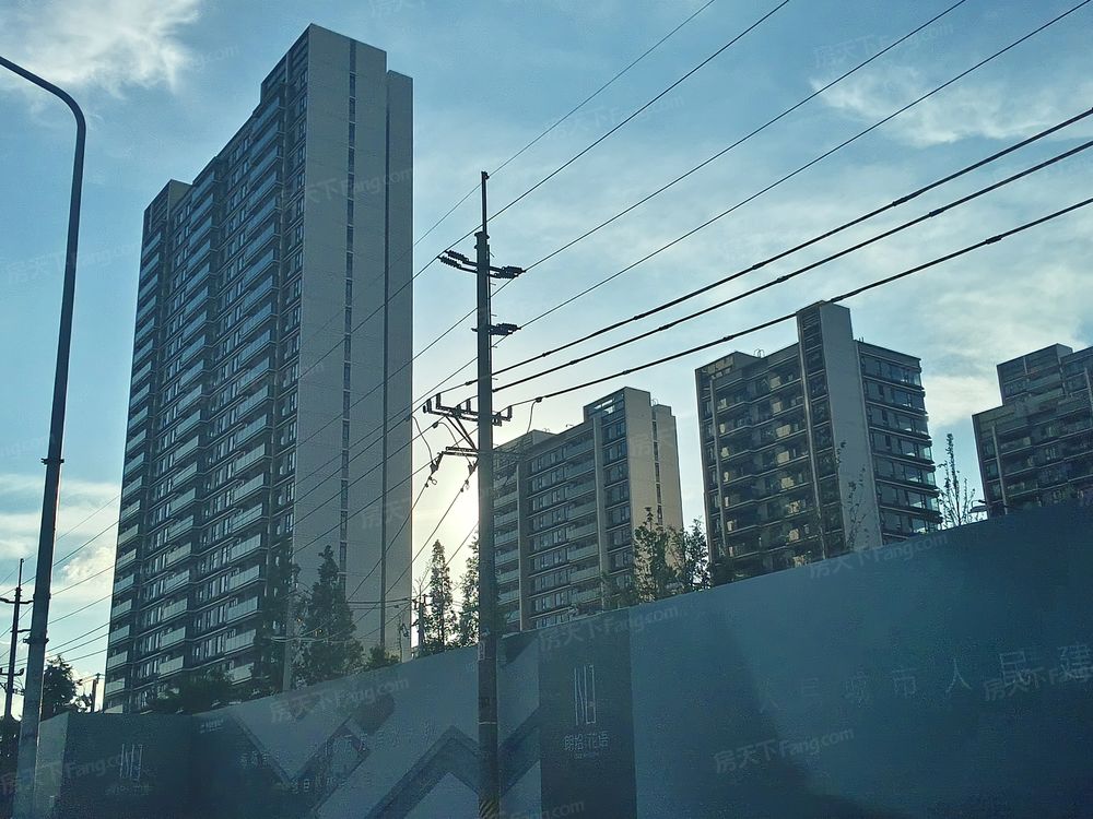 小区相关图