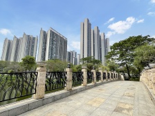 采光通风好,人车分流,休闲方便