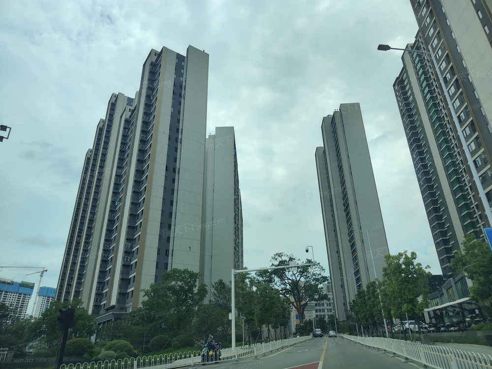 小区相关图