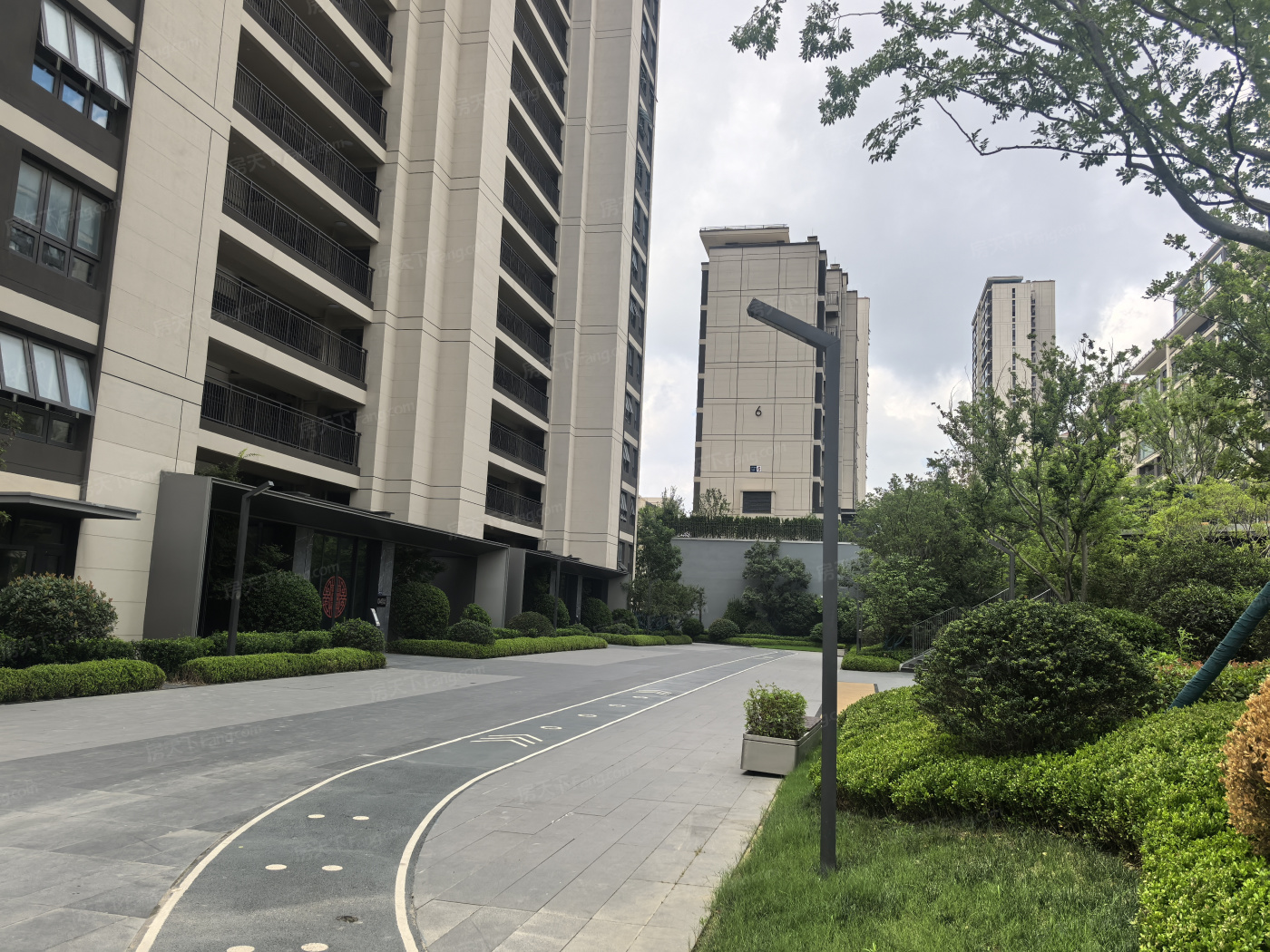 中海·半山雲境图片相册,中海·半山雲境户型图,样板间图,装修效果图,实景图-青岛房天下